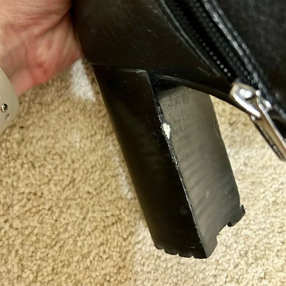 Vince Camuto Elison Luge Sole Bootie - Picture 11 of 15